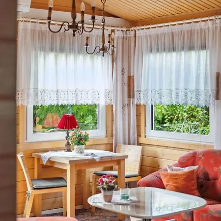 In Schwante Mit Grill, Garten Und Terrasse
